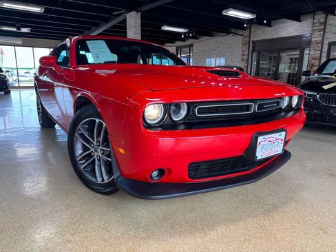 Used 2019 Dodge Challenger GT AWD/4WD image 1