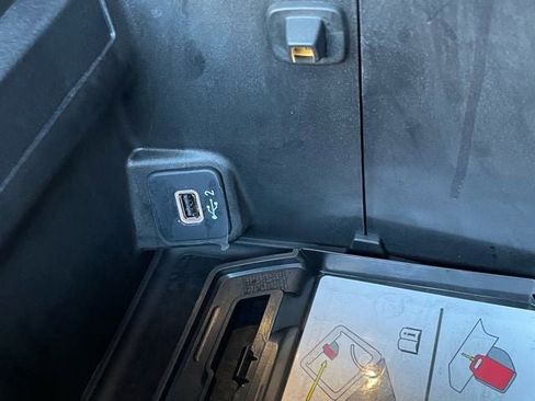 Used 2024 Jeep Wrangler Unlimited Rubicon 4xe image 32