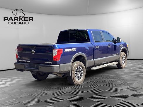 Used 2017 Nissan Titan PRO-4X w/ Pro-4x Convenience Package AWD/4WD image 5