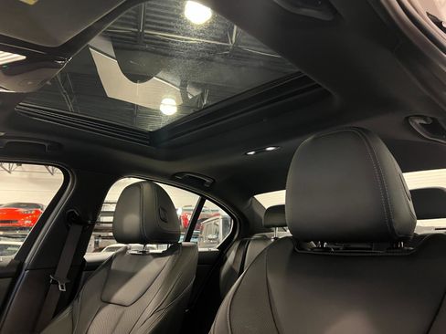 Used 2024 BMW 330i xDrive Sedan image 25