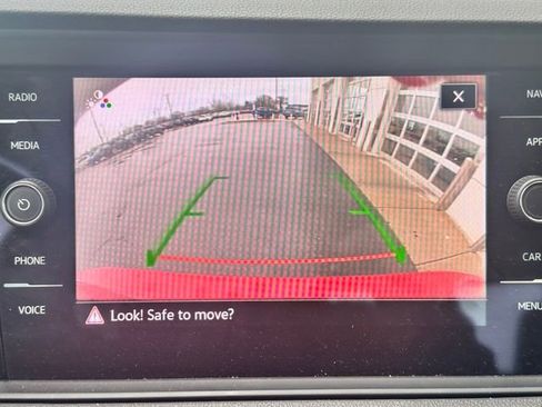 Used 2022 Volkswagen Jetta SEL image 15