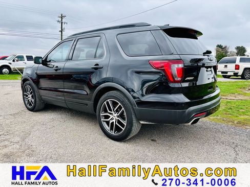 Used 2017 Ford Explorer Sport w/ Equipment Group 401A AWD/4WD image 3