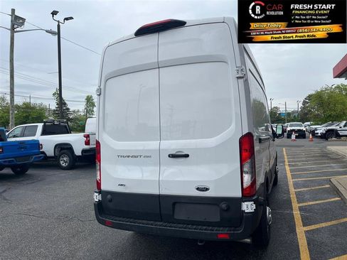 Used 2024 Ford Transit 250 148 High Roof AWD image 7