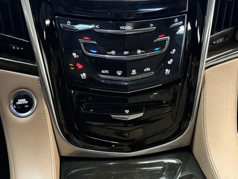 Used 2019 Cadillac Escalade Platinum w/ Escalade Sport Edition image 42