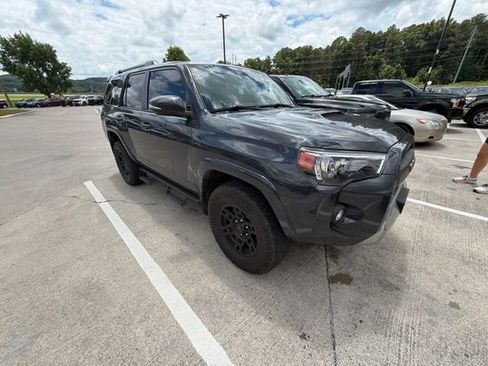 Used 2024 Toyota 4Runner TRD Off-Road Premium w/ Moonroof Package AWD/4WD image 6