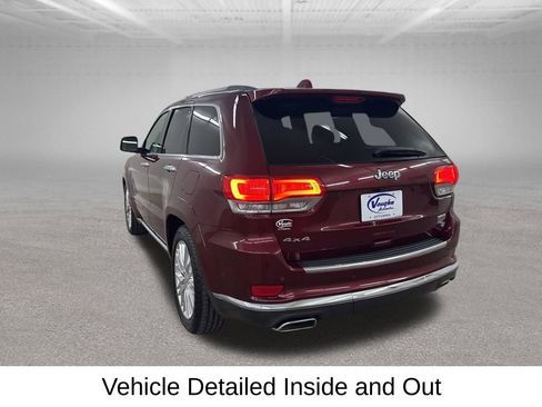 Used 2017 Jeep Grand Cherokee Summit AWD/4WD image 11