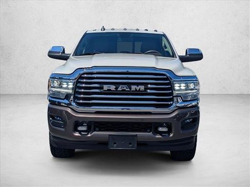 Used 2021 RAM 2500 Limited AWD/4WD image 2