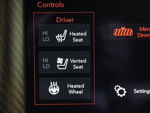 Used 2023 Dodge Challenger SRT Hellcat Redeye image 30