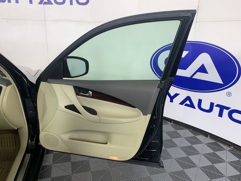 Used 2015 INFINITI QX50 Journey image 40