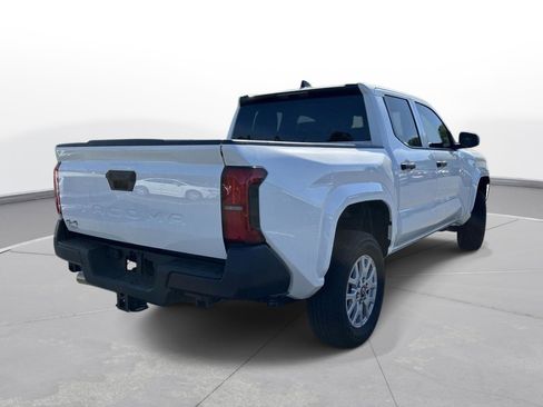 Used 2026 Toyota Tacoma SR image 6