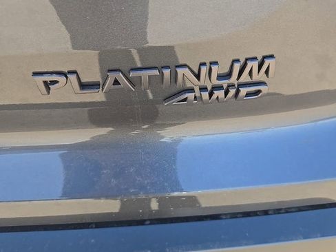 New 2026 Nissan Pathfinder Platinum image 14