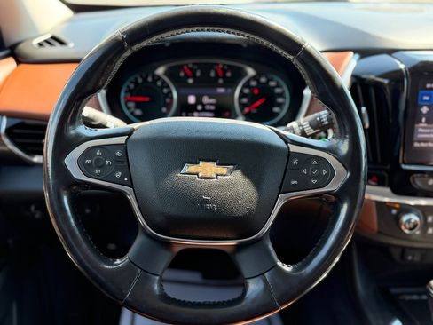 Used 2020 Chevrolet Traverse High Country w/ LPO, Floor Liner Package AWD/4WD image 9