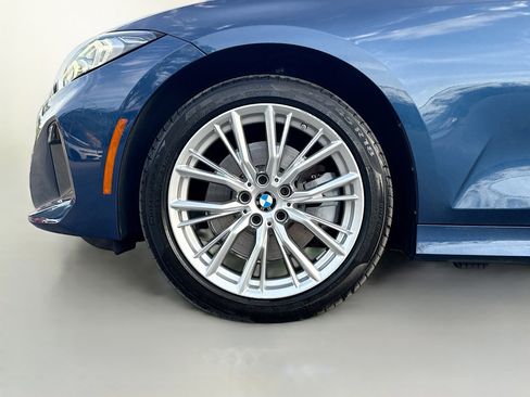 Used 2023 BMW 330i xDrive Sedan w/ Premium Package AWD/4WD image 42