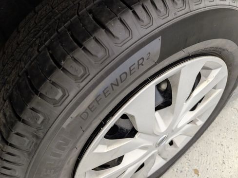 Used 2016 Nissan Rogue S w/ Appearance Package image 5