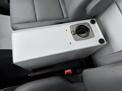 Used 2019 Ford Transit 250 130 Low Roof w/ Premium Package image 12