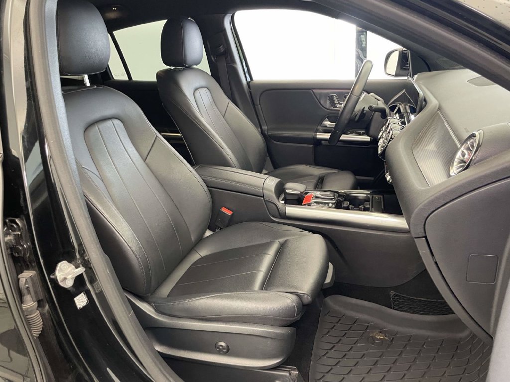 Used 2021 Mercedes-Benz GLA 250 4MATIC image 19