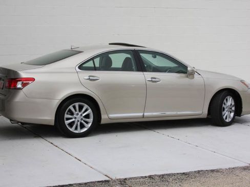 Used 2010 Lexus ES 350 FWD image 10