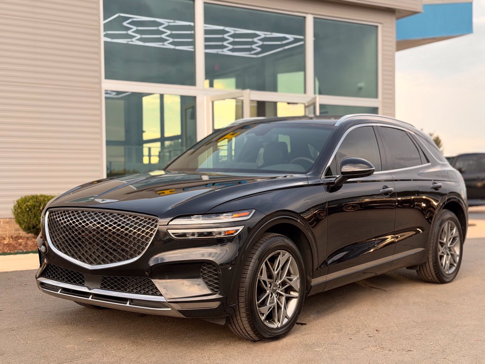 Used 2022 Genesis GV70 2.5T w/ Advanced Package AWD/4WD image 15
