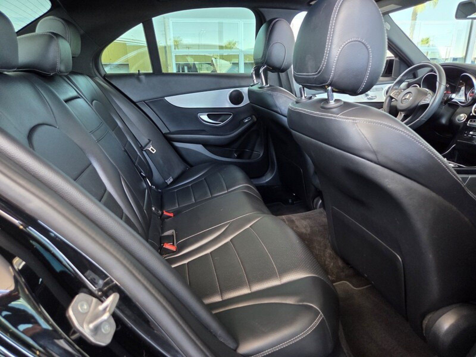 Used 2018 Mercedes-Benz C 300 Sedan image 18