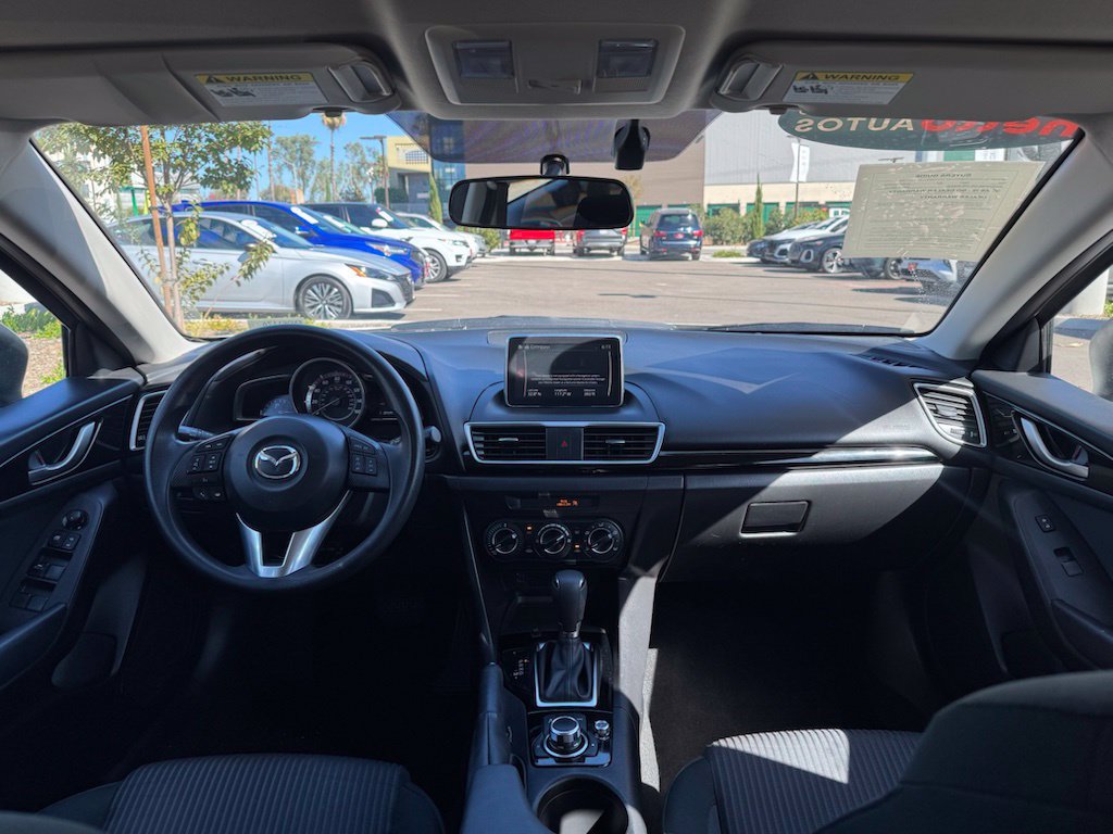 Used 2016 MAZDA MAZDA3 i Sport w/ Preferred Equipment Package FWD image 11