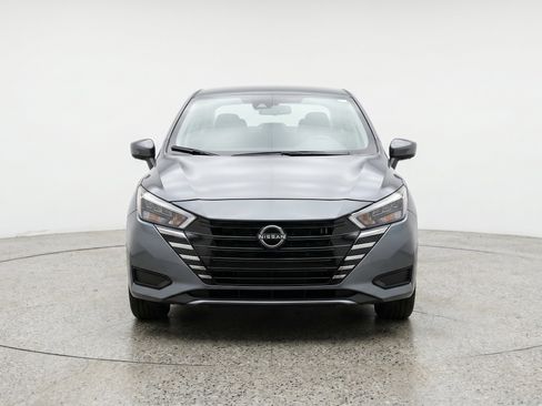 Used 2025 Nissan Versa SV FWD image 2