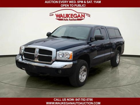 Used 2006 Dodge Dakota SLT w/ Trailer Tow Group image 1