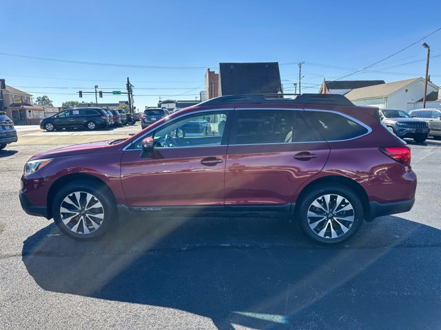 Used 2017 Subaru Outback 2.5i Limited AWD/4WD image 4