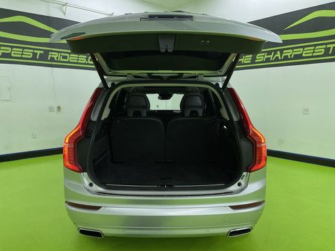 Used 2018 Volvo XC90 T6 Momentum w/ Convenience Package image 9