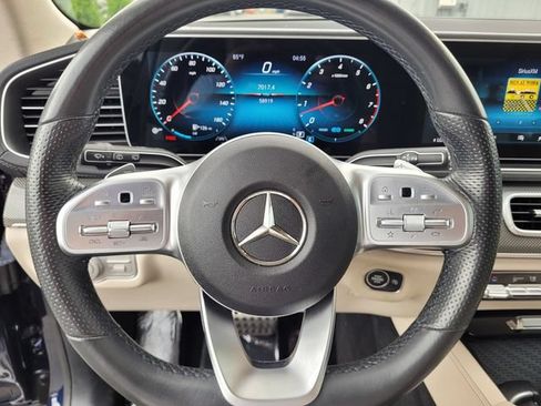 Used 2021 Mercedes-Benz GLS 580 4MATIC image 23