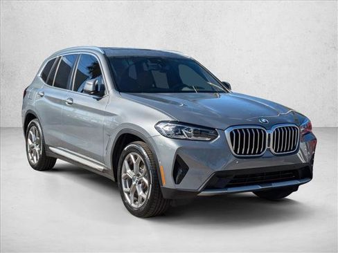 Used 2024 BMW X3 xDrive30i w/ Convenience Package image 3
