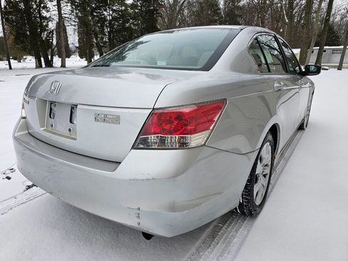 Used 2009 Honda Accord EX image 6