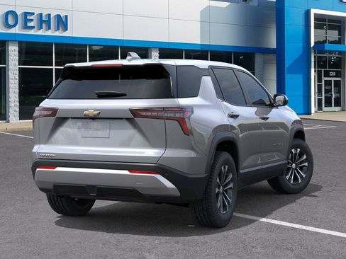 New 2027 Chevrolet Equinox LT FWD image 4