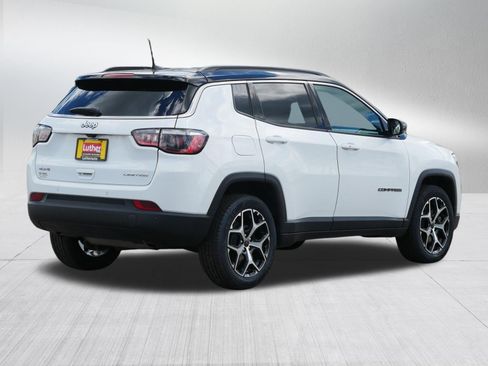 Used 2025 Jeep Compass Limited AWD/4WD image 7