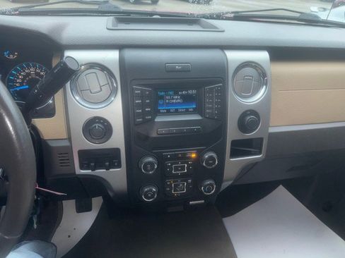 Used 2014 Ford F150 XLT w/ XLT Chrome Package image 17