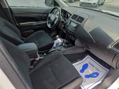 Used 2015 Mitsubishi Outlander Sport ES AWD/4WD image 7
