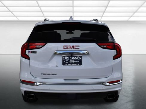 Used 2018 GMC Terrain Denali w/ Advanced Safety Package FWD image 9