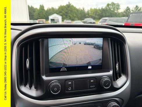 Used 2022 Chevrolet Colorado LT w/ LT Convenience Package AWD/4WD image 22