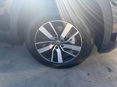 Used 2022 Volkswagen Atlas SE AWD/4WD image 8