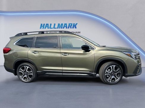 Used 2026 Subaru Ascent Touring w/ Popular Package #1 AWD/4WD image 2