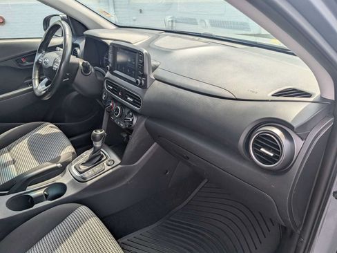 Used 2020 Hyundai Kona SEL AWD/4WD image 29