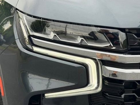 Certified 2021 Chevrolet Tahoe LS AWD/4WD image 17