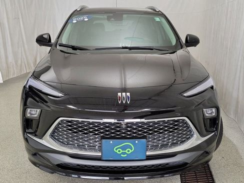 Certified 2025 Buick Encore GX Avenir w/ Avenir Technology Package image 4