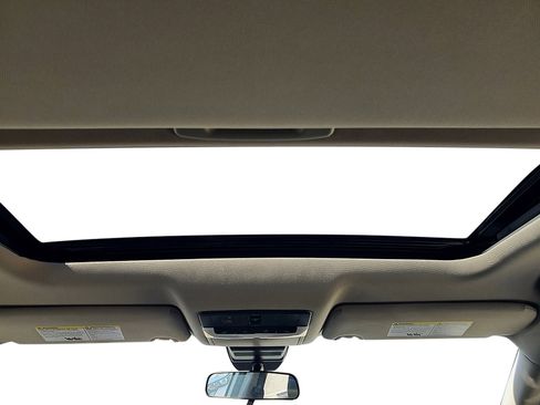 New 2025 Nissan Altima 2.5 SL FWD image 16
