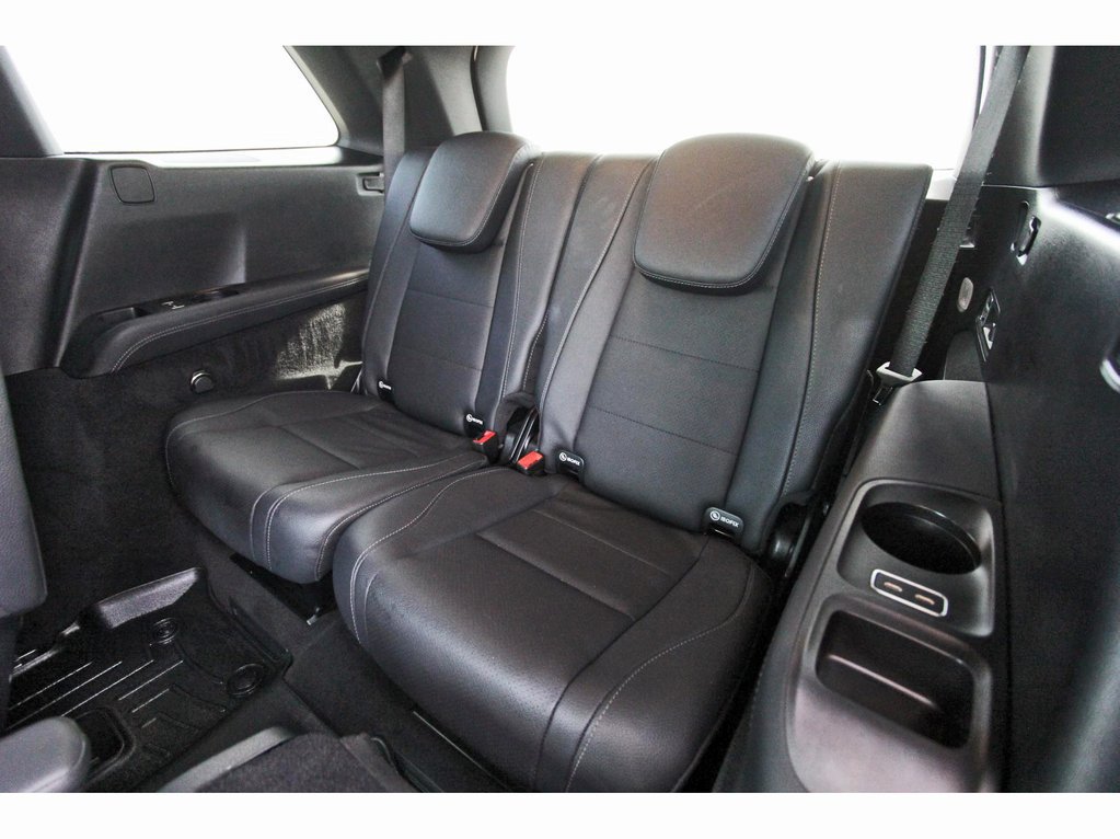 Used 2024 Mercedes-Benz GLS 450 4MATIC image 13