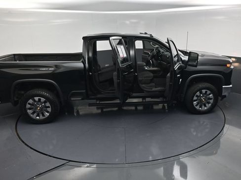 Used 2025 Chevrolet Silverado 2500 LT w/ Texas Edition AWD/4WD image 24