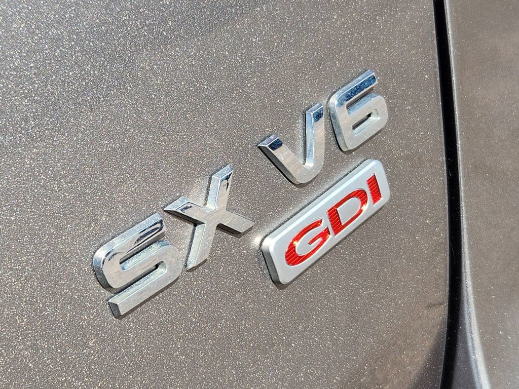 Used 2014 Kia Sorento SX w/ 3rd Row Package FWD image 14
