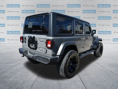 Used 2018 Jeep Wrangler Unlimited Sport image 6