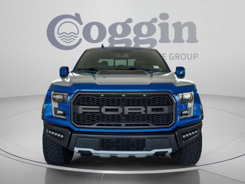 Used 2019 Ford F150 Raptor w/ Equipment Group 802A Luxury AWD/4WD image 9
