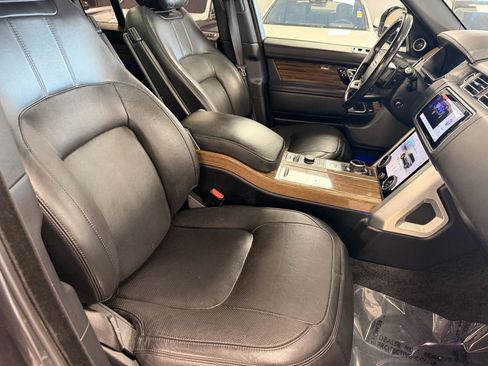 Used 2019 Land Rover Range Rover HSE AWD/4WD image 16