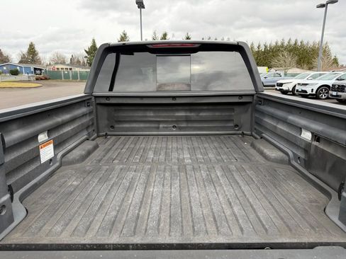 Used 2022 Honda Ridgeline Black Edition image 11
